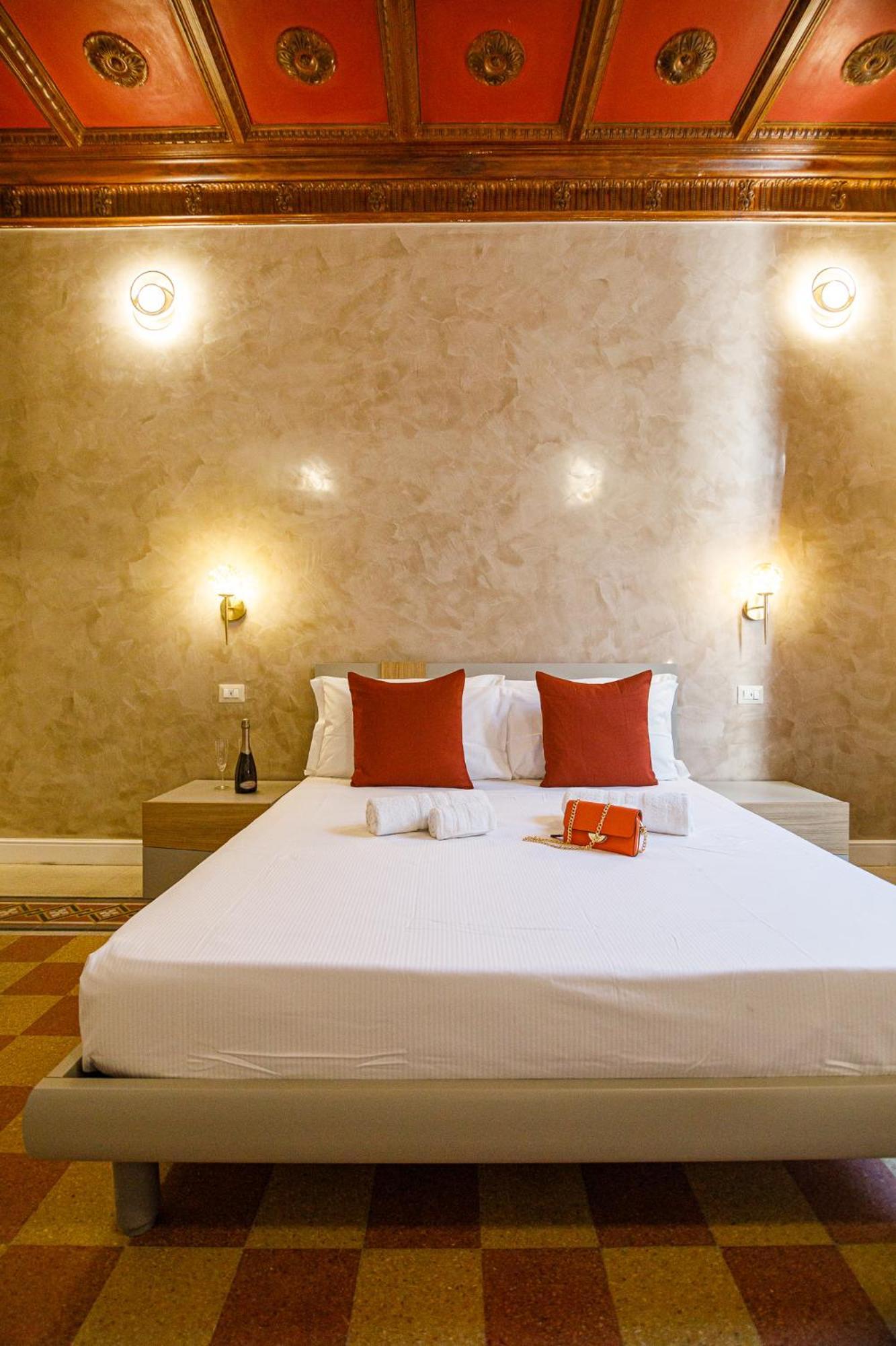Erreggi Luxury Rooms Rome Luaran gambar