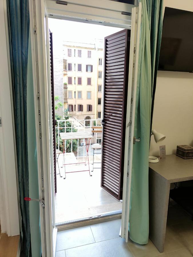 Erreggi Luxury Rooms Rome Luaran gambar